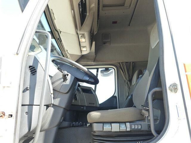 Renault 380-DXI11 PREMIUM, 2x AHK, Sitz-Liegekombination - Châssis cabine: photos 4 Renault 380-DXI11 PREMIUM, 2x AHK, Sitz-Liegekombination - Châssis cabine: photos 4
