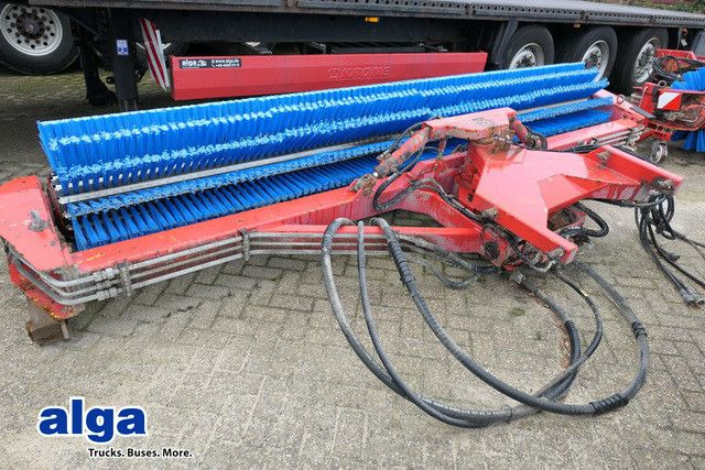 Schmidt CJS 914 Super Walzenbürste, Kehrbesen, 4.2mtr. - Balayeuse de voirie: photos 1 Schmidt CJS 914 Super Walzenbürste, Kehrbesen, 4.2mtr. - Balayeuse de voirie: photos 1