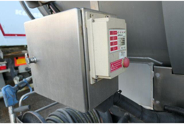 Tank Saug Truck XXL 18,Kanalreiniger,Pumpe,Alu-Felgen - Camion vidangeur: photos 4 Tank Saug Truck XXL 18,Kanalreiniger,Pumpe,Alu-Felgen - Camion vidangeur: photos 4