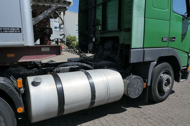 Volvo FH 380/Schalter/Klima/Hydraulik - Tracteur routier: photos 5 Volvo FH 380/Schalter/Klima/Hydraulik - Tracteur routier: photos 5