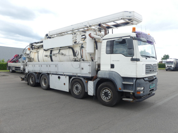 Camion Hydrocureur MAN (2008-201.882 km-VIN:WMAH39ZZ58L050583) - Camion vidangeur: photos 1 Camion Hydrocureur MAN (2008-201.882 km-VIN:WMAH39ZZ58L050583) - Camion vidangeur: photos 1