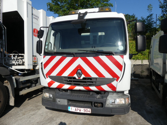 REF:1338 - Camion poubelle Renault Midlum 190DXI (2011-140.758 km) - Benne à ordures ménagères: photos 1 REF:1338 - Camion poubelle Renault Midlum 190DXI (2011-140.758 km) - Benne à ordures ménagères: photos 1