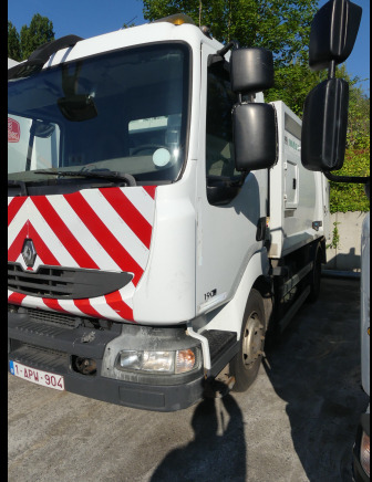 REF:1338 - Camion poubelle Renault Midlum 190DXI (2011-140.758 km) - Benne à ordures ménagères: photos 2 REF:1338 - Camion poubelle Renault Midlum 190DXI (2011-140.758 km) - Benne à ordures ménagères: photos 2