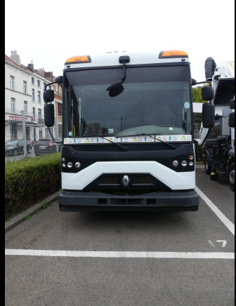 REF:1444 - Camion poubelle Renault Access (2013-185.358 km) (VIN:SEG1930BL5BD17234) - Benne à ordures ménagères: photos 2 REF:1444 - Camion poubelle Renault Access (2013-185.358 km) (VIN:SEG1930BL5BD17234) - Benne à ordures ménagères: photos 2