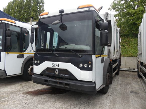 REF:5474 - Camion poubelle Renault Access (VIN: SEG1930BL5BD17874) - Benne à ordures ménagères: photos 1 REF:5474 - Camion poubelle Renault Access (VIN: SEG1930BL5BD17874) - Benne à ordures ménagères: photos 1