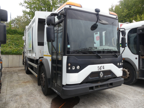 REF:5474 - Camion poubelle Renault Access (VIN: SEG1930BL5BD17874) - Benne à ordures ménagères: photos 2 REF:5474 - Camion poubelle Renault Access (VIN: SEG1930BL5BD17874) - Benne à ordures ménagères: photos 2
