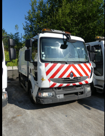 REF:69339 - Camion poubelle Renault Midlum 180DXI (2011-119.748 km) - Benne à ordures ménagères: photos 2 REF:69339 - Camion poubelle Renault Midlum 180DXI (2011-119.748 km) - Benne à ordures ménagères: photos 2