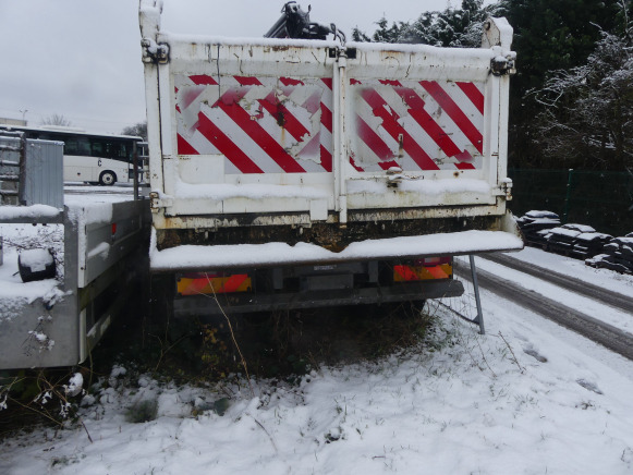 REF:Imat : PLI988 - Camion benne + grue auxiliaire Volvo FLE6E 19.0 (2004-216.733 km) - Camion benne, Camion grue: photos 5 REF:Imat : PLI988 - Camion benne + grue auxiliaire Volvo FLE6E 19.0 (2004-216.733 km) - Camion benne, Camion grue: photos 5