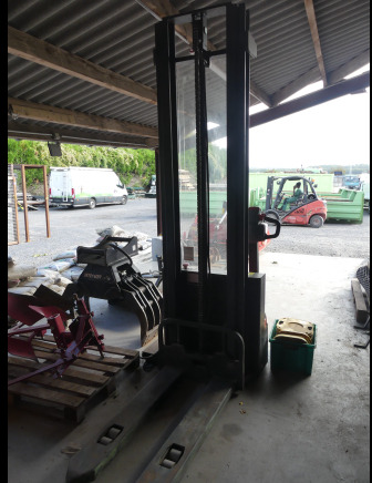 Transpalette accompagnant EP Equipment ES15-15ES - Gerbeur: photos 2 Transpalette accompagnant EP Equipment ES15-15ES - Gerbeur: photos 2