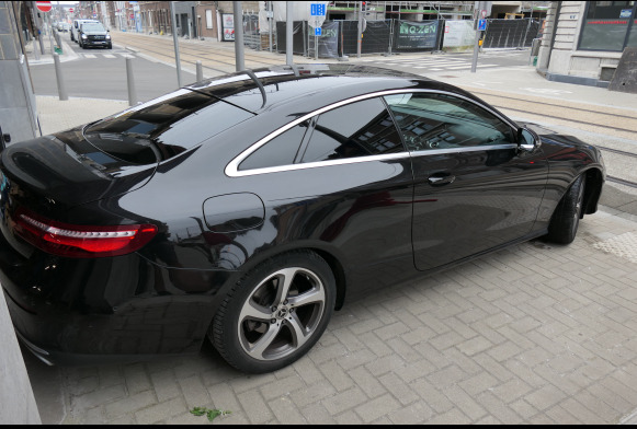 Voiture Mercedes-Benz Coupé (2018-113.807 km-VIN:WDD2383141F014560) - Coupé: photos 4 Voiture Mercedes-Benz Coupé (2018-113.807 km-VIN:WDD2383141F014560) - Coupé: photos 4
