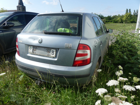 Voiture Skoda Fabia (2004-189.523 km) - Voiture: photos 4 Voiture Skoda Fabia (2004-189.523 km) - Voiture: photos 4