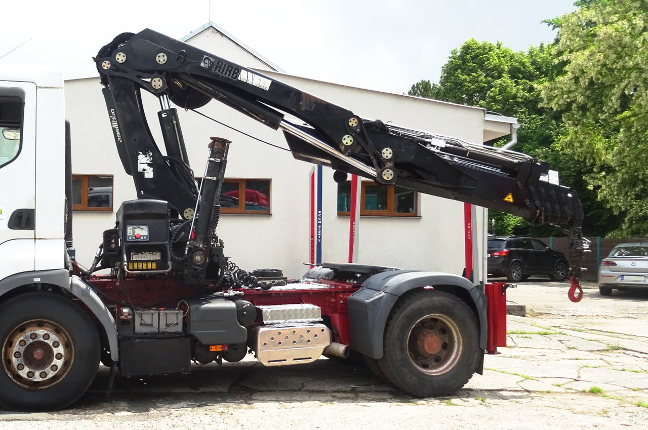 HIAB XS 288 EP-5 HiDuo crane, remote control, extra functions, Ladekran, Kran, g - Grue auxiliaire: photos 1 HIAB XS 288 EP-5 HiDuo crane, remote control, extra functions, Ladekran, Kran, g - Grue auxiliaire: photos 1