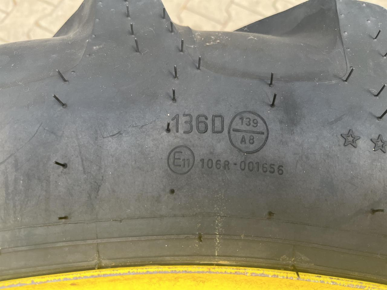 BKT 270/95R36 BKT - Pneu pour Machine agricole: photos 4 BKT 270/95R36 BKT - Pneu pour Machine agricole: photos 4