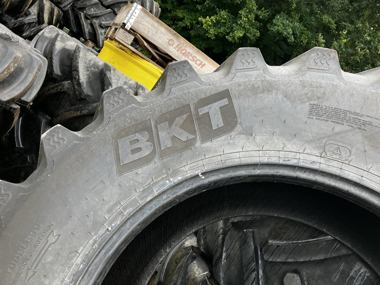 BKT 650/85R42 IF — crédit-bail BKT 650/85R42 IF: photos 6