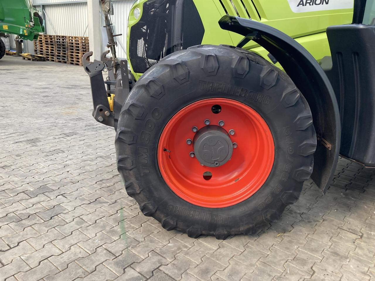 CLAAS Arion 640 - Tracteur agricole: photos 3 CLAAS Arion 640 - Tracteur agricole: photos 3