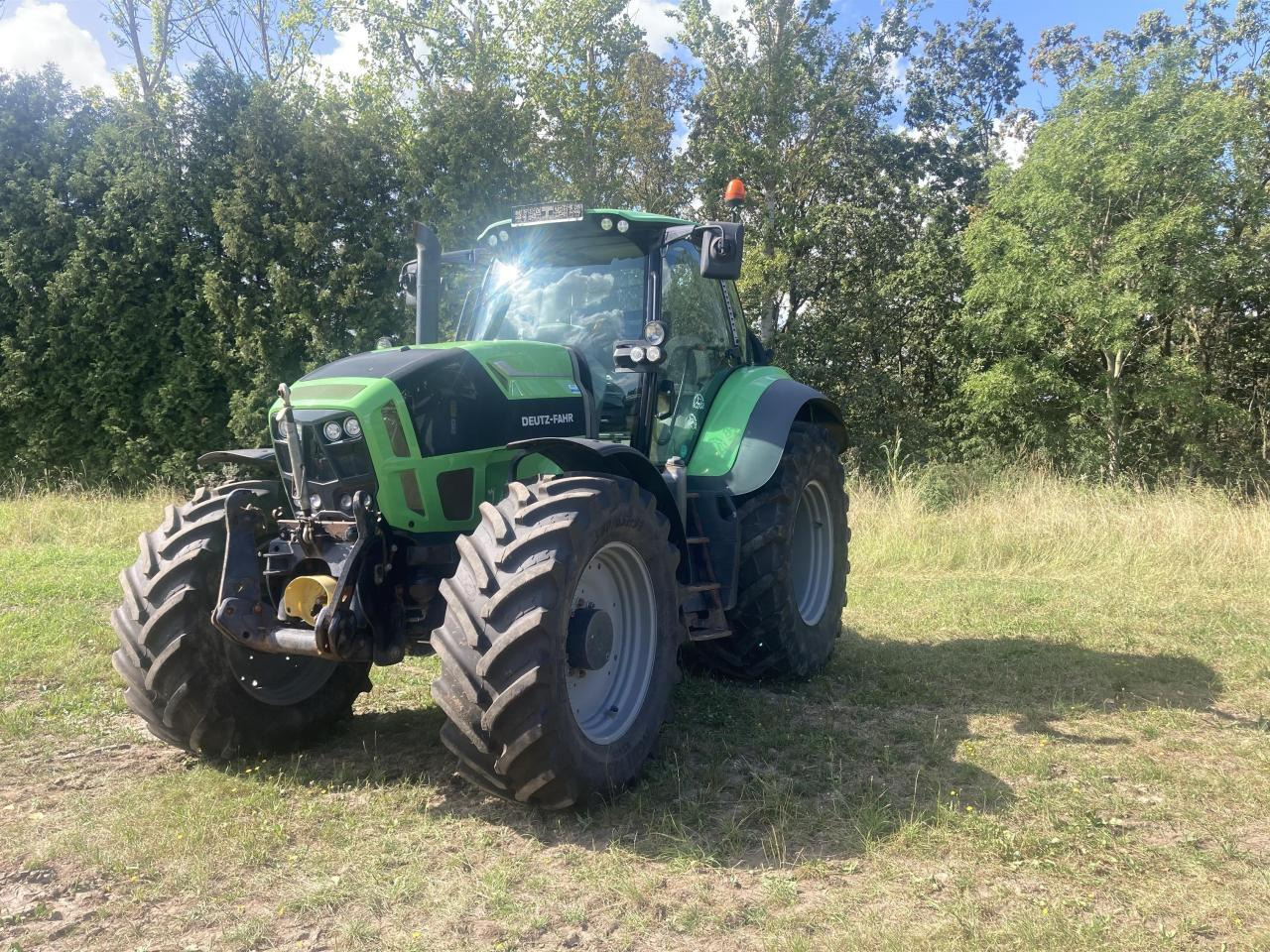 Deutz-Fahr 7250TTV - Tracteur agricole: photos 1 Deutz-Fahr 7250TTV - Tracteur agricole: photos 1