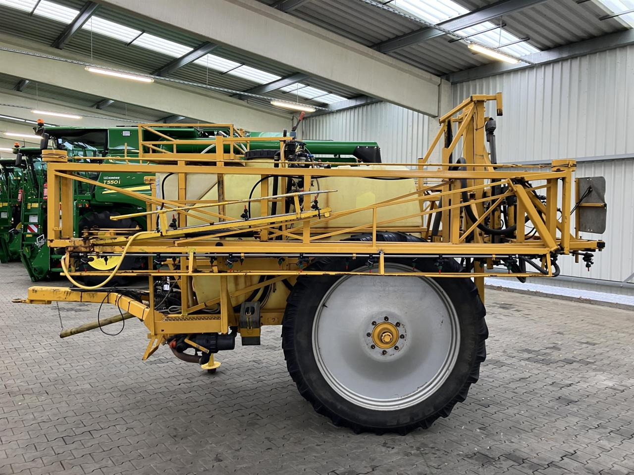 Dubex Junior 2000 Liter - Pulvérisateur traîné: photos 5 Dubex Junior 2000 Liter - Pulvérisateur traîné: photos 5