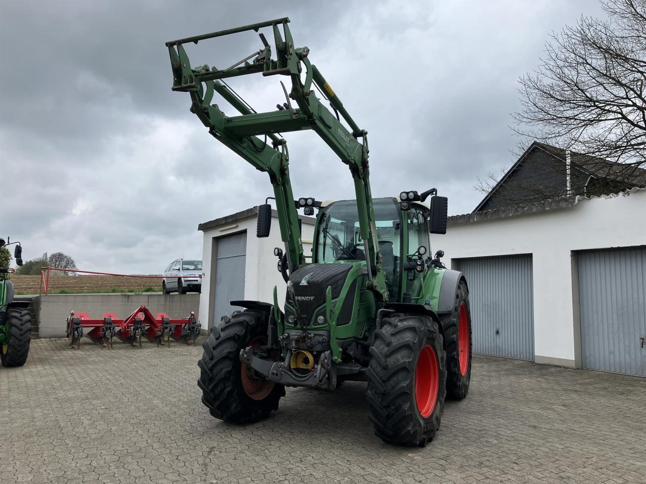 Fendt 514 Vario - Tracteur agricole: photos 1 Fendt 514 Vario - Tracteur agricole: photos 1