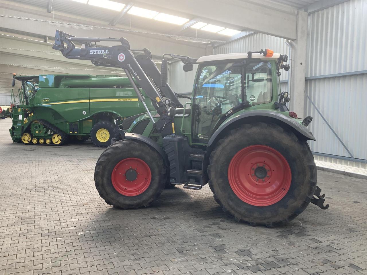 Fendt 516 Vario Profi - Tracteur agricole: photos 5 Fendt 516 Vario Profi - Tracteur agricole: photos 5