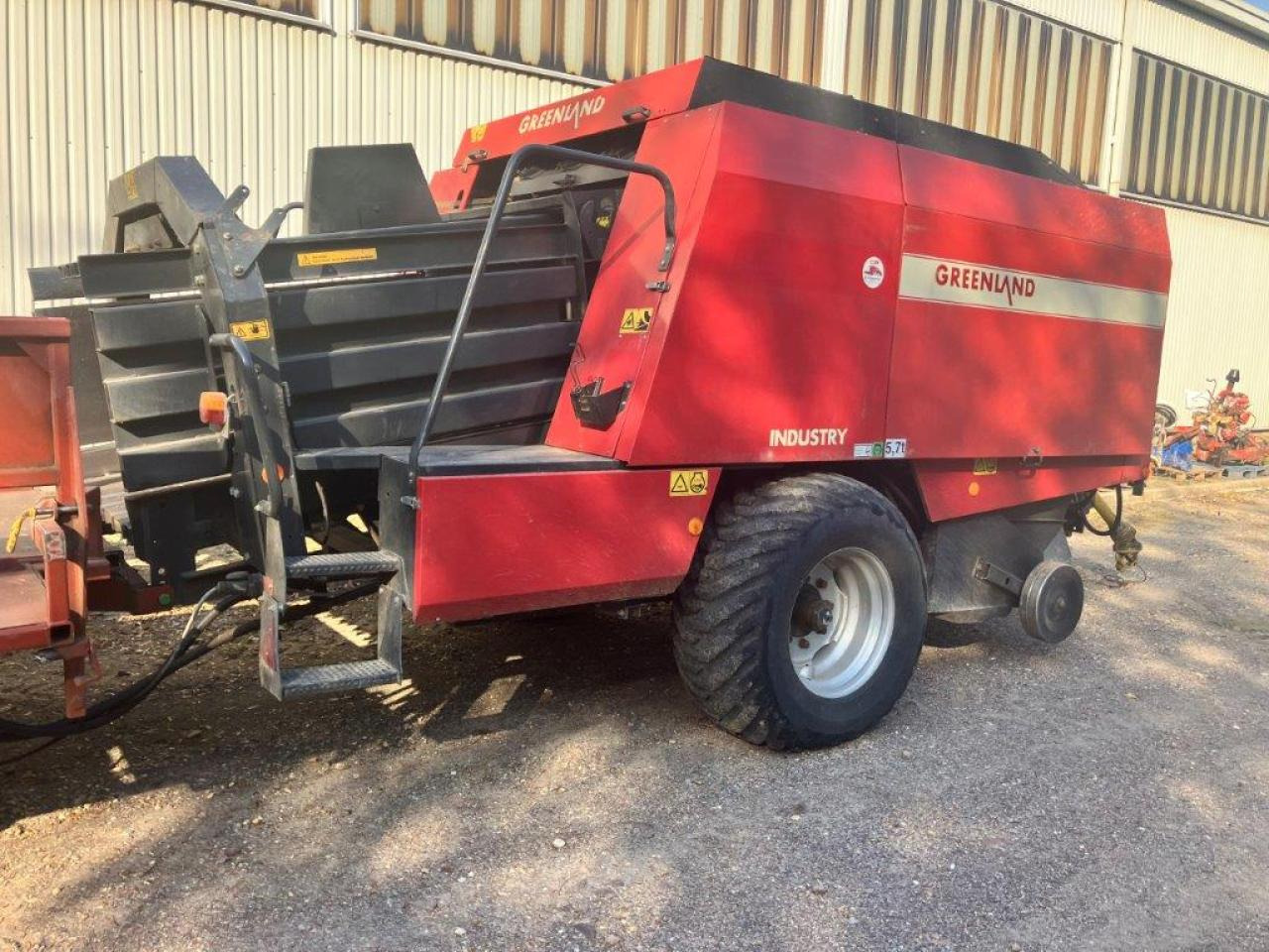 Greenland 120x80 - Presse à balles cubiques: photos 3 Greenland 120x80 - Presse à balles cubiques: photos 3