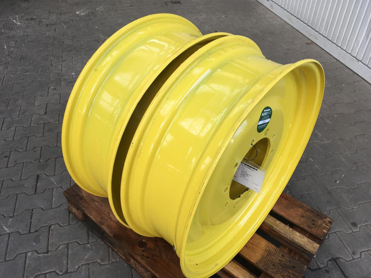 John Deere 10x34 - Pneu pour Machine agricole: photos 3 John Deere 10x34 - Pneu pour Machine agricole: photos 3