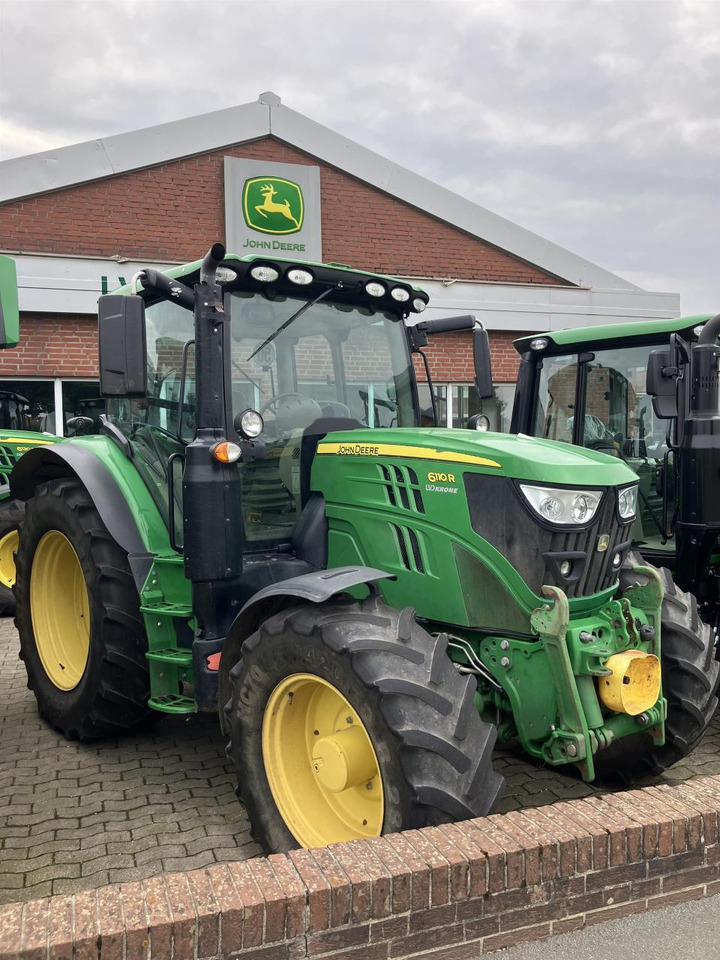 John Deere 6110R - Tracteur agricole: photos 2 John Deere 6110R - Tracteur agricole: photos 2