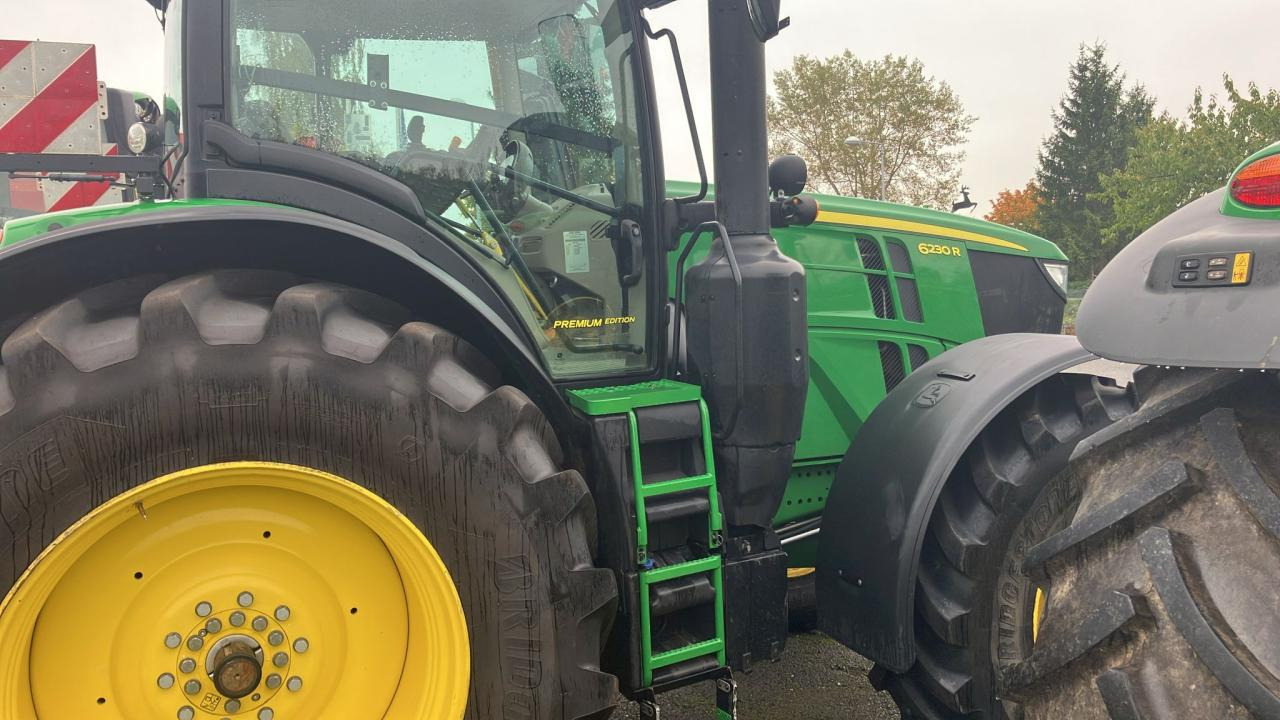 John Deere 6230R - Tracteur agricole: photos 3 John Deere 6230R - Tracteur agricole: photos 3
