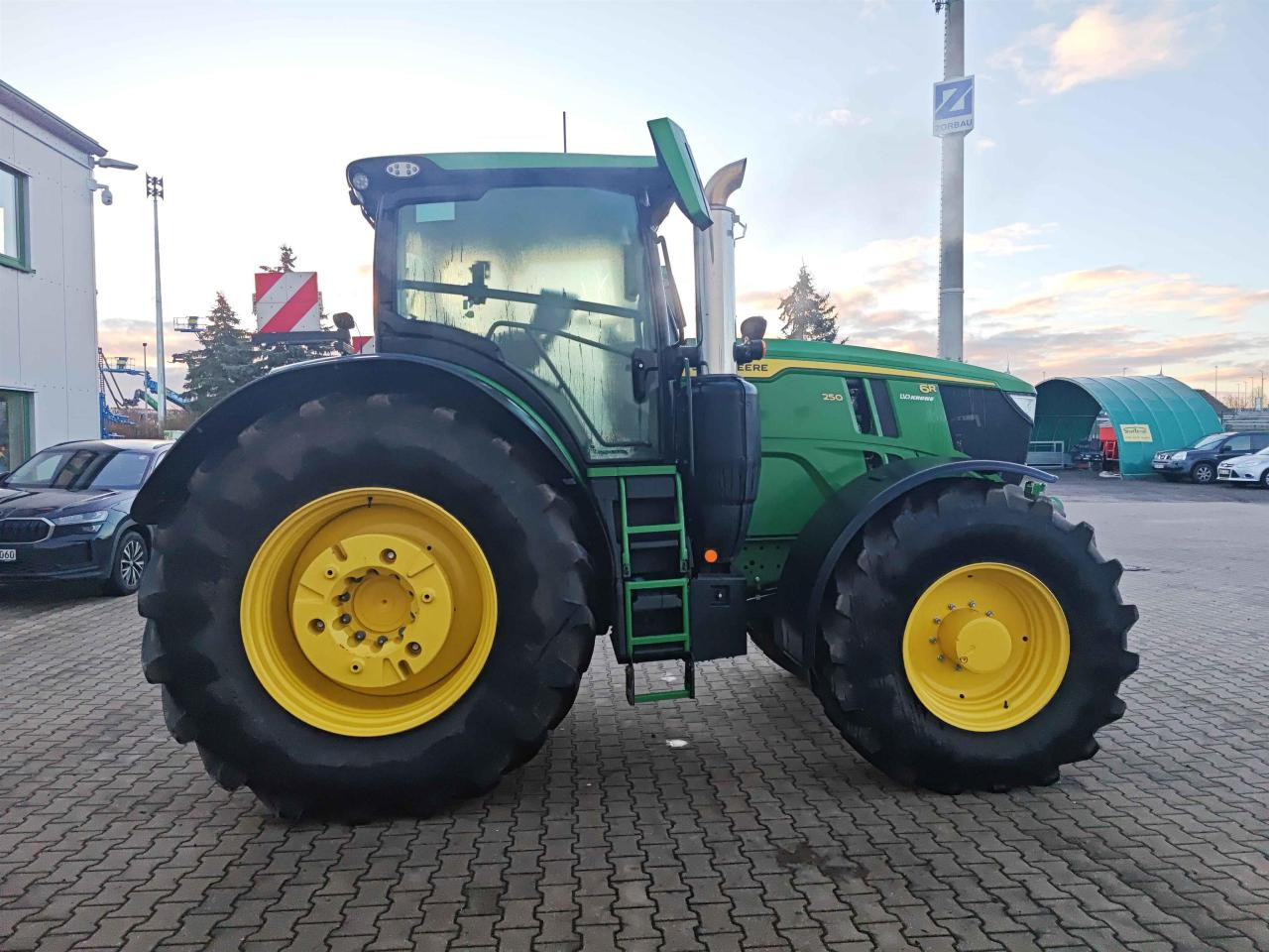 John Deere 6R 250 - Tracteur agricole: photos 2 John Deere 6R 250 - Tracteur agricole: photos 2