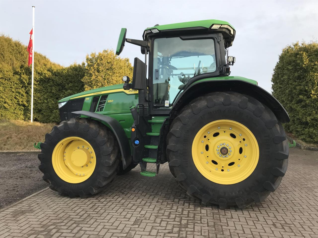 John Deere 7R 350 - Tracteur agricole: photos 1 John Deere 7R 350 - Tracteur agricole: photos 1