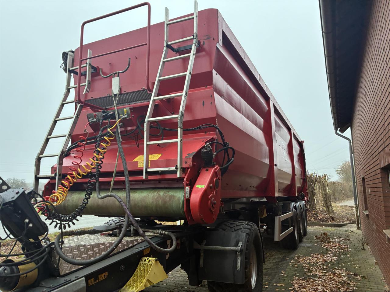 Krampe SB 30 - Benne agricole: photos 1 Krampe SB 30 - Benne agricole: photos 1