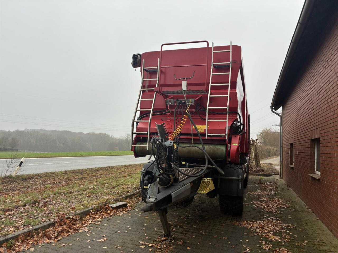 Krampe SB 30 - Benne agricole: photos 2 Krampe SB 30 - Benne agricole: photos 2