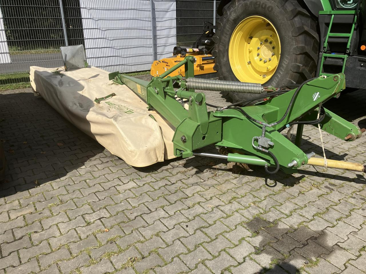 Krone EC 400 - Faucheuse: photos 1 Krone EC 400 - Faucheuse: photos 1
