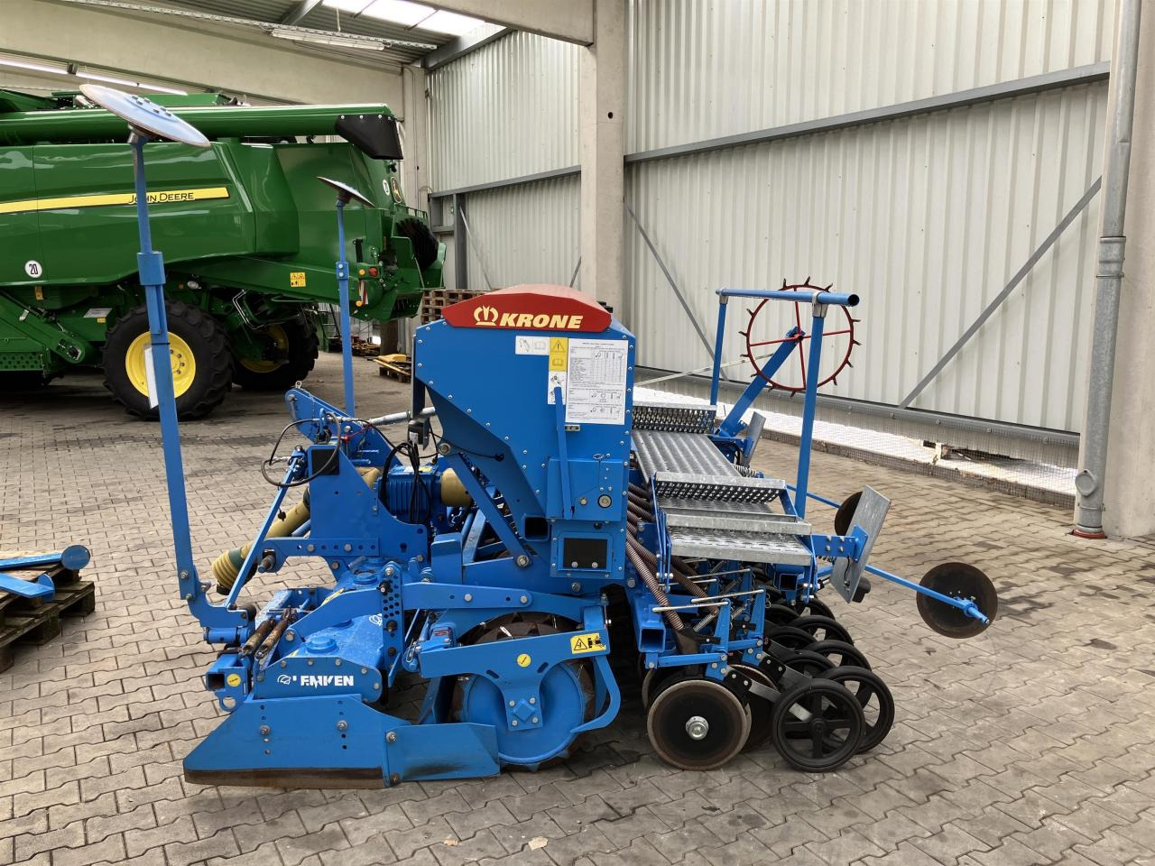 Lemken Saphir 7-300 DS 125 - Semoir: photos 5 Lemken Saphir 7-300 DS 125 - Semoir: photos 5