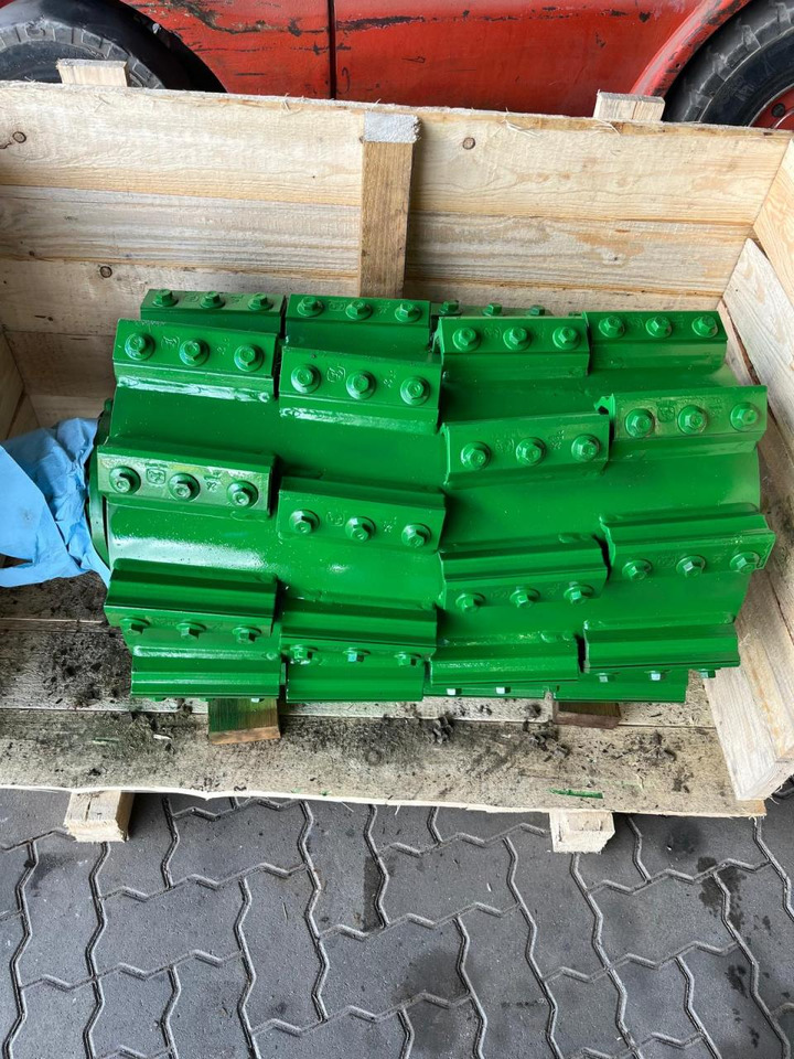 John Deere Häckseltrommel 40 Messer - Pièces de rechange pour Machine agricole: photos 1 John Deere Häckseltrommel 40 Messer - Pièces de rechange pour Machine agricole: photos 1