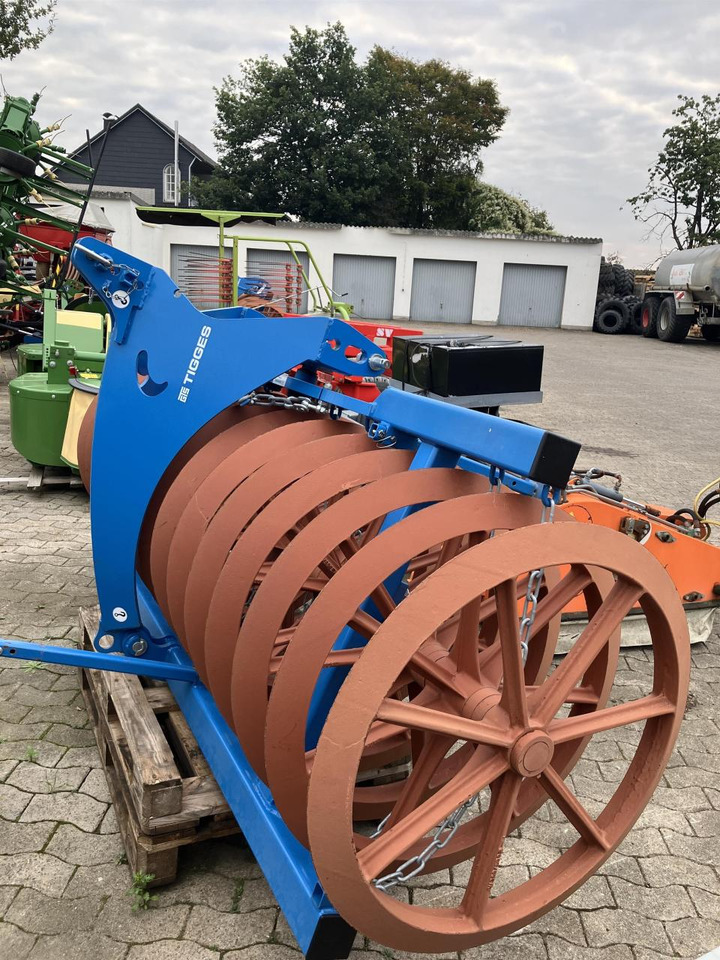 Tigges Nautilus 930 W 300 - Rouleau agricole: photos 2 Tigges Nautilus 930 W 300 - Rouleau agricole: photos 2