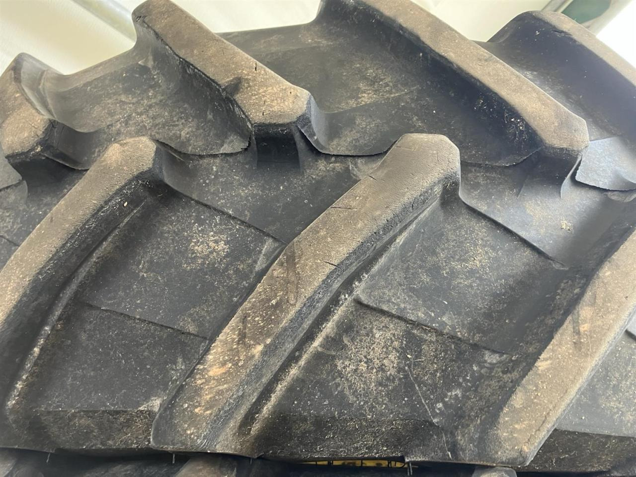 Pneu pour Machine agricole Trelleborg 420/70R28: photos 6
