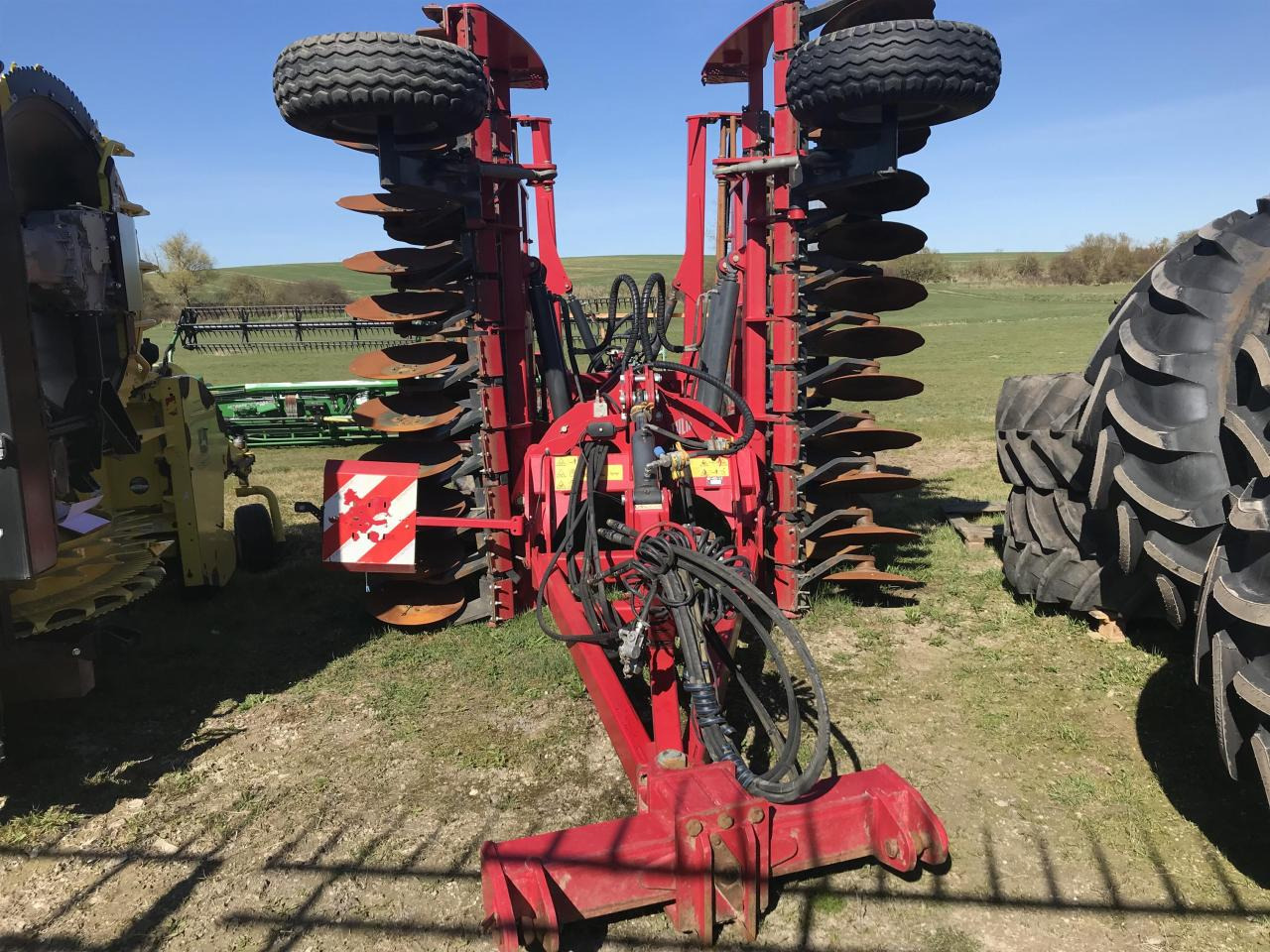 Tulip Multidisc 600 XX - Cover crop: photos 2 Tulip Multidisc 600 XX - Cover crop: photos 2