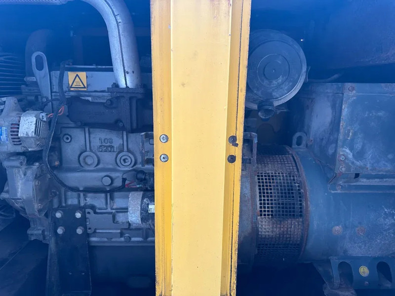 Groupe électrogène Atlas-Copco QAS 38 Yanmar Mecc Alte Spa 40 kVA Silent generatorset: photos 15