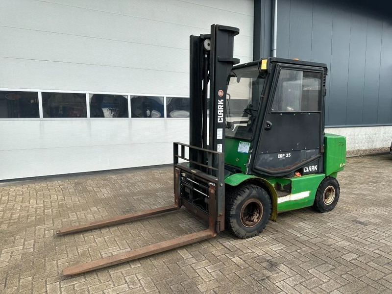 Clark CDP 35 Perkins 3.5 ton Duplex Sideshift Positioner Diesel Heftruck - Chariot élévateur diesel: photos 5 Clark CDP 35 Perkins 3.5 ton Duplex Sideshift Positioner Diesel Heftruck - Chariot élévateur diesel: photos 5