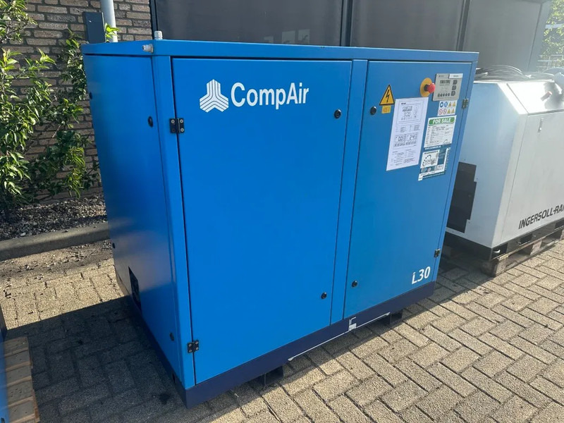 Compair L30 Elektrische Schroefcompressor 30 kW 4.88 m3 / min 7.5 Bar - Compresseur d'air: photos 5 Compair L30 Elektrische Schroefcompressor 30 kW 4.88 m3 / min 7.5 Bar - Compresseur d'air: photos 5