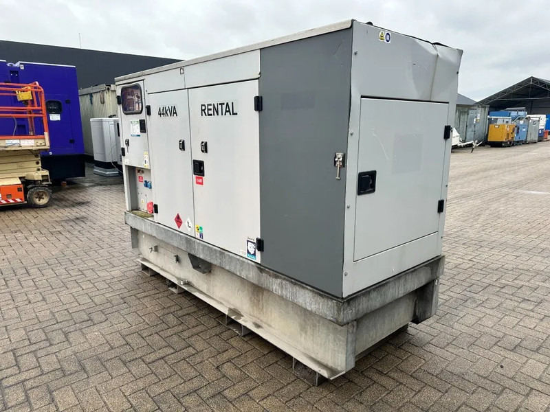 Europower EPUS44TDE Kubota leroy Somer 44 kVA Supersilent Rental generatorset - Groupe électrogène: photos 1 Europower EPUS44TDE Kubota leroy Somer 44 kVA Supersilent Rental generatorset - Groupe électrogène: photos 1