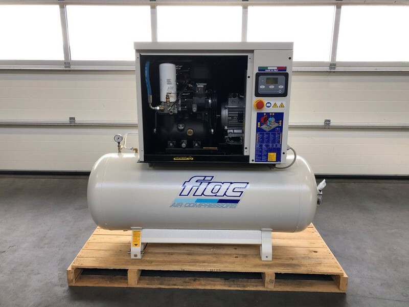 Compresseur d'air neuf Fiac New Silver 10 / 300 Silent 7.5 kW 860 L / min 10 bar Elektrische Schroefcompressor met ketel: photos 8
