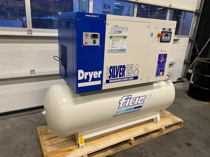 Fiac NewSilver D 15 / 500 NewSilver D 15 / 500 - 1430 L / min 11 kW 10 bar Elektrische Schroefcompressor + Droger - Compresseur d'air: photos 3 Fiac NewSilver D 15 / 500 NewSilver D 15 / 500 - 1430 L / min 11 kW 10 bar Elektrische Schroefcompressor + Droger - Compresseur d'air: photos 3