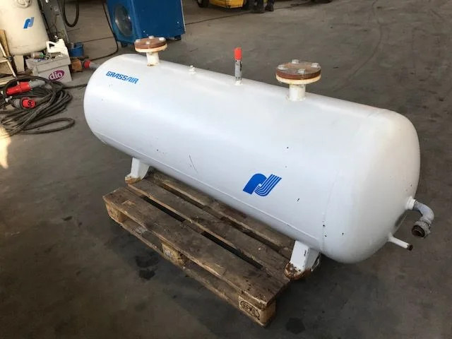 Grassair 500 liter 15 Bar Horizontale luchtketel - Compresseur d'air: photos 4 Grassair 500 liter 15 Bar Horizontale luchtketel - Compresseur d'air: photos 4