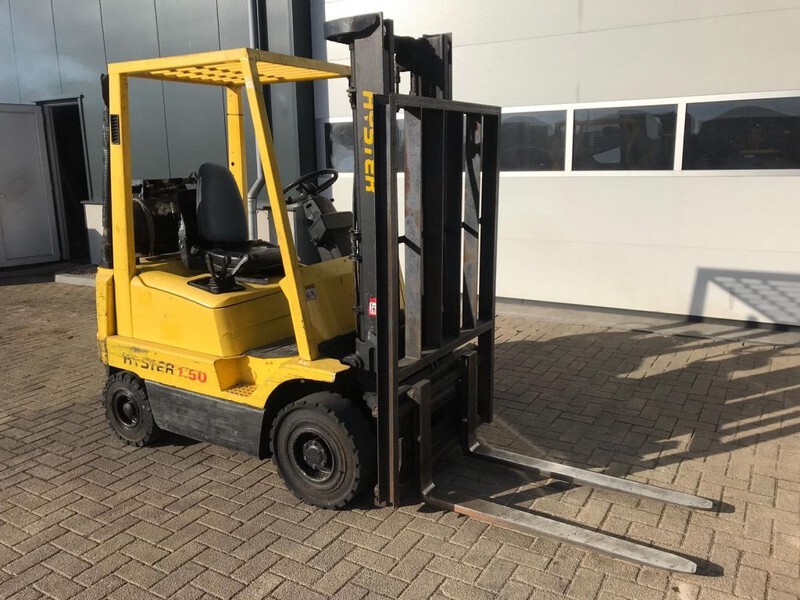 Hyster 1.5 ton Duplex Doorkijkmast Sideshift LPG heftruck - Chariot élévateur à gaz: photos 1 Hyster 1.5 ton Duplex Doorkijkmast Sideshift LPG heftruck - Chariot élévateur à gaz: photos 1