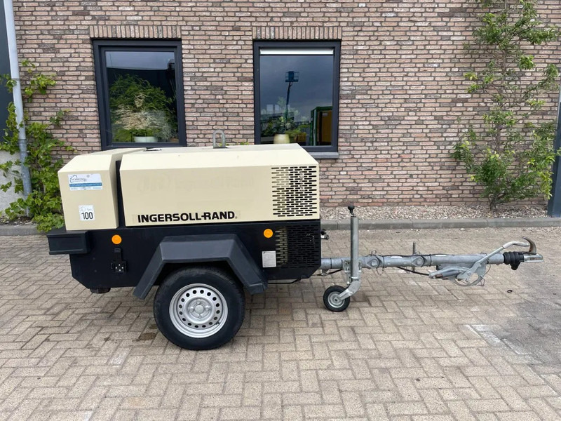 Ingersoll Rand 731 Isuzu diesel, 3,1 m3 - 7 Bar mobiele compressor LOW HOURS! - Compresseur d'air: photos 3 Ingersoll Rand 731 Isuzu diesel, 3,1 m3 - 7 Bar mobiele compressor LOW HOURS! - Compresseur d'air: photos 3