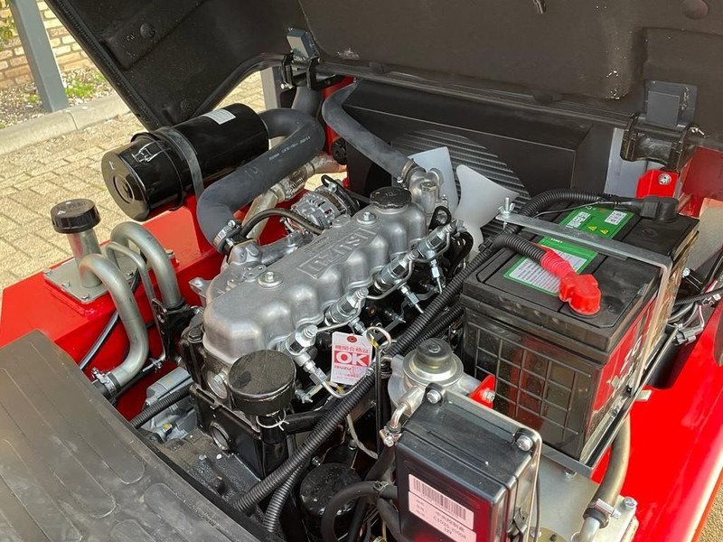 Isuzu JAC CPCD30 3 ton Triplex Freelift Sideshift Diesel Heftruck New ! - Chariot élévateur diesel: photos 5 Isuzu JAC CPCD30 3 ton Triplex Freelift Sideshift Diesel Heftruck New ! - Chariot élévateur diesel: photos 5