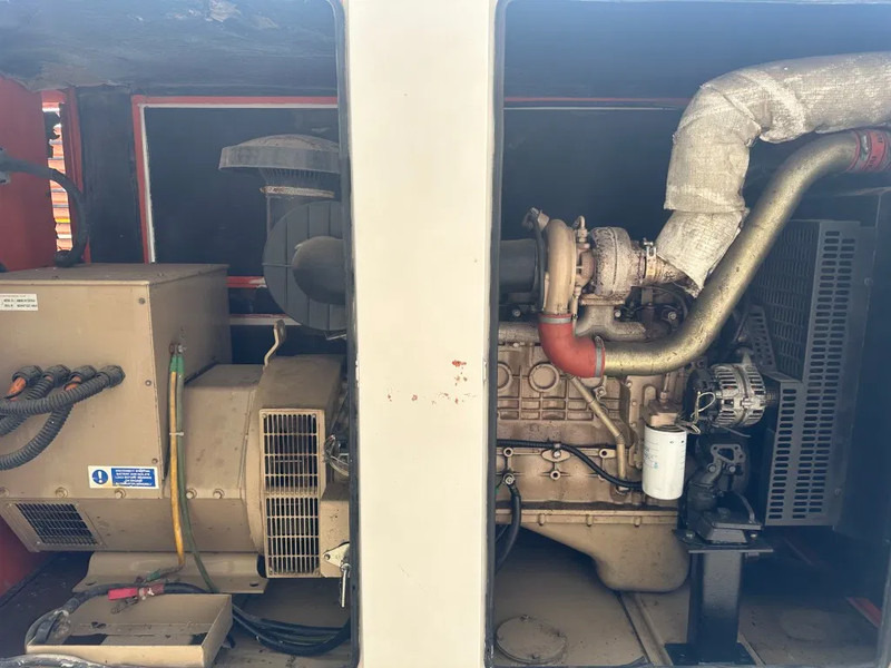 Iveco FPT Stamford 125 kVA Silent Rental generatorset - Groupe électrogène: photos 2 Iveco FPT Stamford 125 kVA Silent Rental generatorset - Groupe électrogène: photos 2