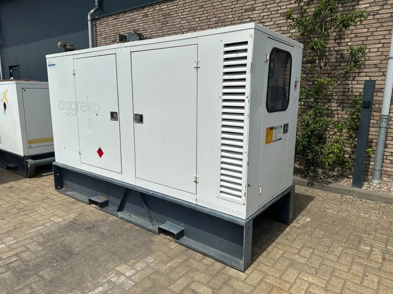 Iveco FPT Stamford 125 kVA Silent Rental generatorset - Groupe électrogène: photos 3 Iveco FPT Stamford 125 kVA Silent Rental generatorset - Groupe électrogène: photos 3