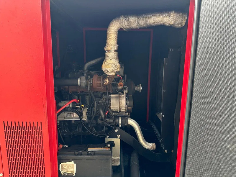 Iveco FPT Tecnogen Mecc Alte Spa 40 kVA Silent generatorset - Groupe électrogène: photos 4 Iveco FPT Tecnogen Mecc Alte Spa 40 kVA Silent generatorset - Groupe électrogène: photos 4